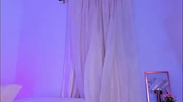 ninaht online show from March 2026 11:39:02 PM