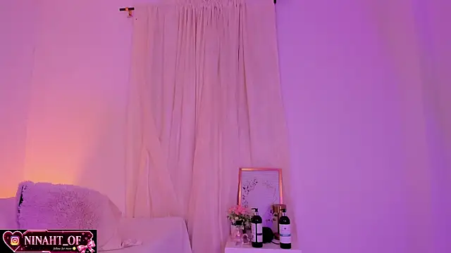 ninaht online show from July 2026 09:35:01 PM