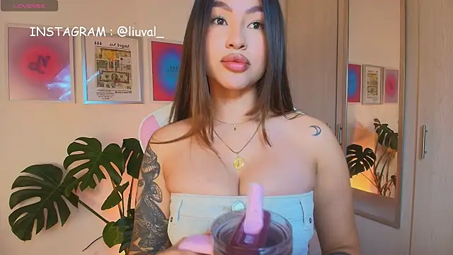 Liujunne2 online show from May 2026 01:34:01 AM