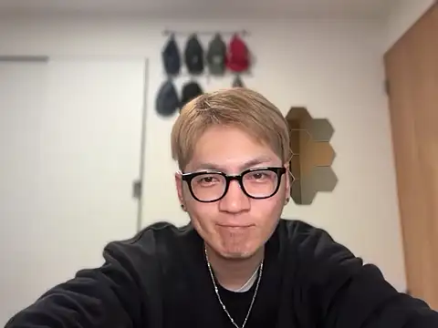 Snapshot of kensnb chatting on January 2026 12:31:01 PM kensnb online show from January 2026 12:31:01 PM