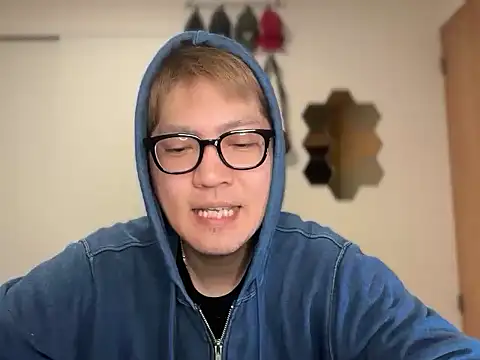 Snapshot of kensnb chatting on January 2026 07:52:02 PM kensnb online show from January 2026 07:52:02 PM