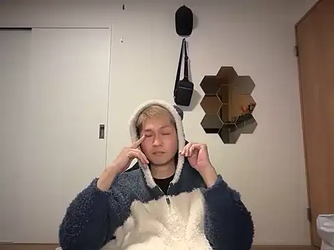 Snapshot of kensnb chatting on February 2026 11:59:01 AM kensnb online show from February 2026 11:59:01 AM