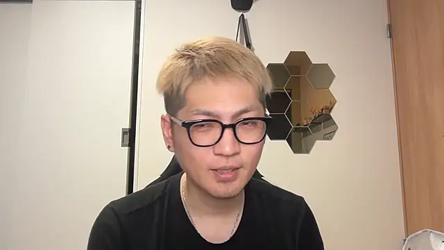 Snapshot of kensnb chatting on February 2026 11:44:01 AM kensnb online show from February 2026 11:44:01 AM