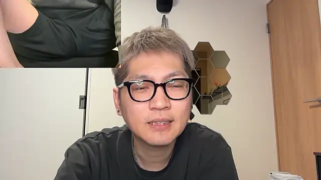 Snapshot of kensnb chatting on March 2026 07:06:02 PM kensnb online show from March 2026 07:06:02 PM