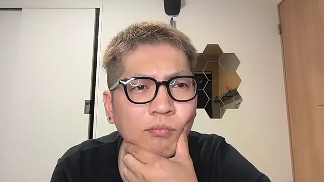 Snapshot of kensnb chatting on March 2026 07:25:01 PM kensnb online show from March 2026 07:25:01 PM