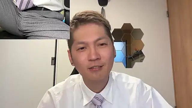 Snapshot of kensnb chatting on April 2026 09:02:01 PM kensnb online show from April 2026 09:02:01 PM