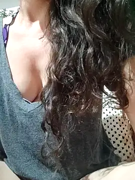 Snapshot of senhorasegredo chatting on February 2025 03:42:02 AM senhorasegredo online show from February 2025 03:42:02 AM