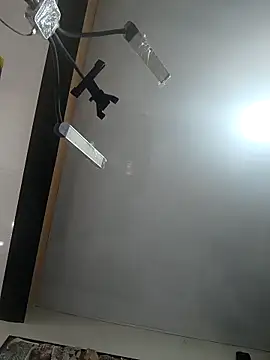 Snapshot of exmilitary chatting on October 2025 09:33:01 PM exmilitary online show from October 2025 09:33:01 PM