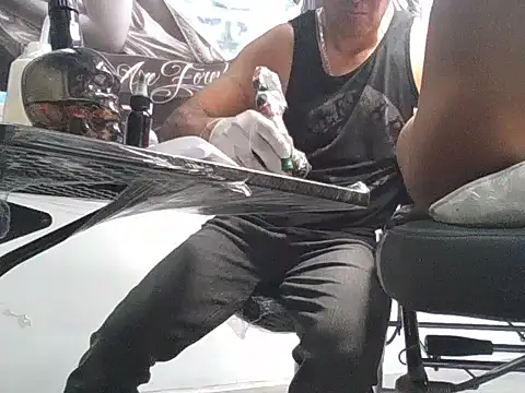 Snapshot of exmilitary chatting on January 2026 05:04:01 PM exmilitary online show from January 2026 05:04:01 PM