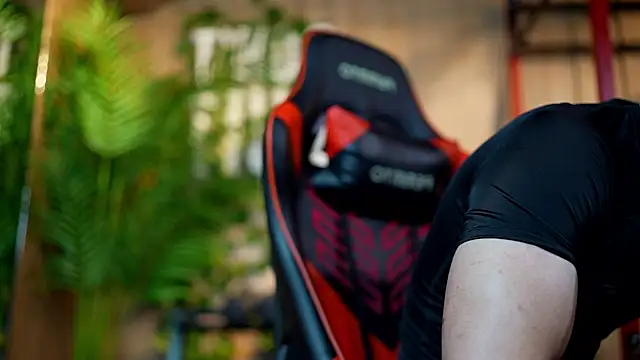 Austin bolt online show from December 2024 01:48:02 AM