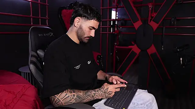 Austin bolt online show from July 2026 03:20:02 AM