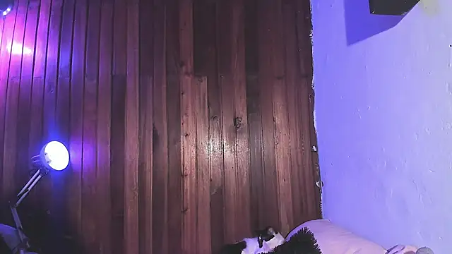 Snapshot of Alice_woodville chatting on November 2025 03:27:01 AM Alice woodville online show from November 2025 03:27:01 AM