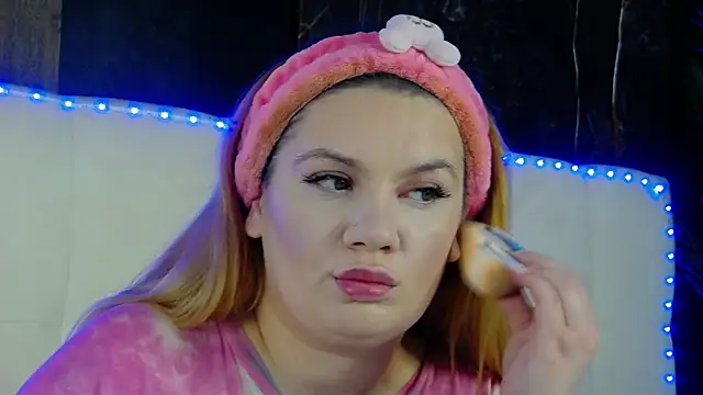 MelanieBrownn online show from April 2026 04:46:01 AM