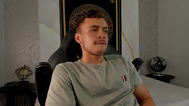 Desmon Clark online show from March 2025 12:05:02 AM