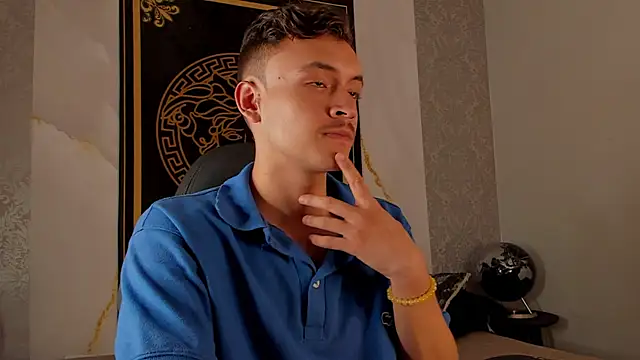 Desmon Clark online show from September 2025 10:14:02 PM