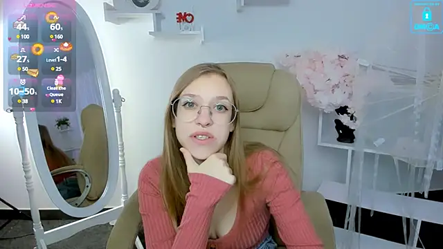 LayriantaVee online show from February 2025 06:56:02 AM