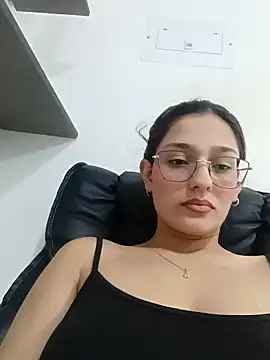 Ary-18 online show from March 2026 01:37:02 PM