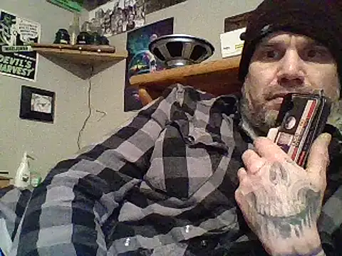 Snapshot of clitstitsandbongrips chatting on February 2025 08:49:01 PM clitstitsandbongrips online show from February 2025 08:49:01 PM