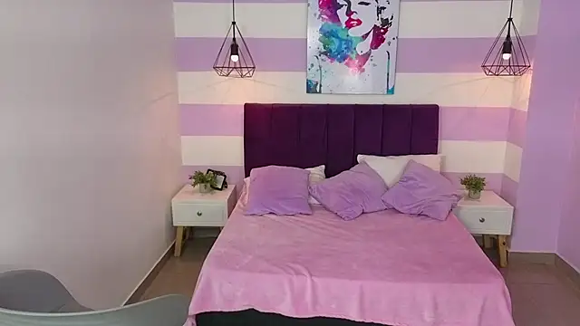 Snapshot of Scarlett__bell chatting on March 2026 01:25:01 PM Scarlett bell online show from March 2026 01:25:01 PM