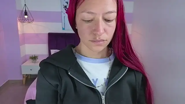 Snapshot of Scarlett__bell chatting on April 2026 01:23:01 PM Scarlett bell online show from April 2026 01:23:01 PM