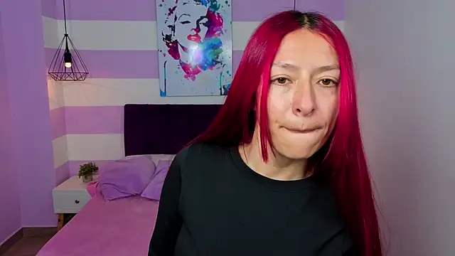 Snapshot of Scarlett__bell chatting on May 2026 11:28:01 AM Scarlett bell online show from May 2026 11:28:01 AM