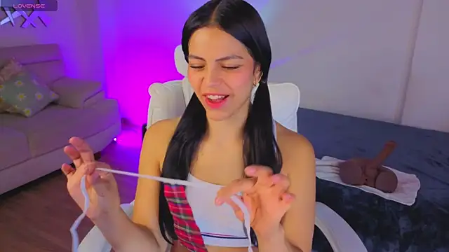Eliie Ruizz online show from July 2026 04:41:01 AM