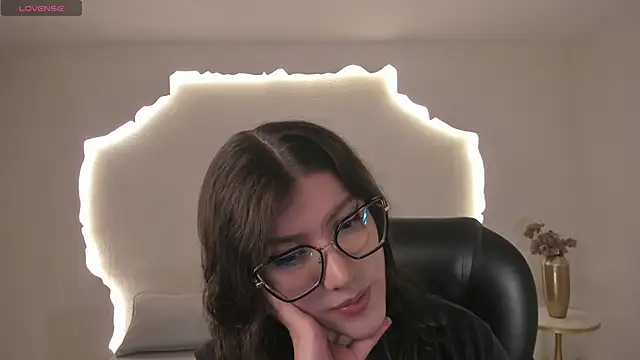 AmberFarrell online show from June 2026 08:31:02 PM