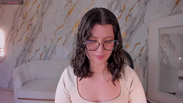AmberFarrell online show from July 2026 08:46:01 PM