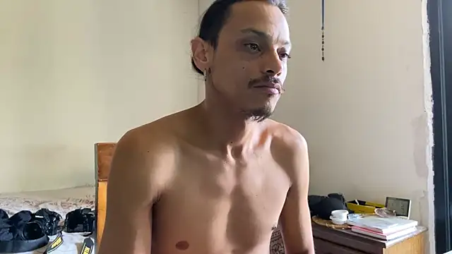 villanocat online show from February 2025 04:58:01 PM