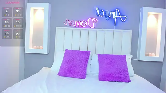 HannaPaola online show from February 2025 10:31:02 PM