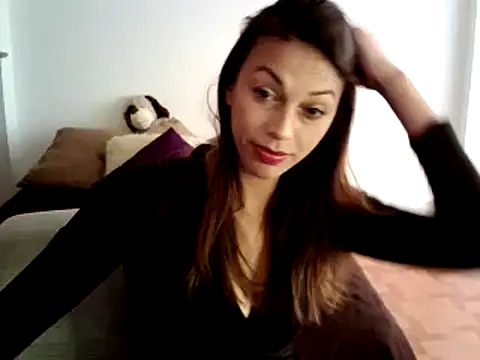 Hanna Charming online show from December 2024 02:38:02 PM