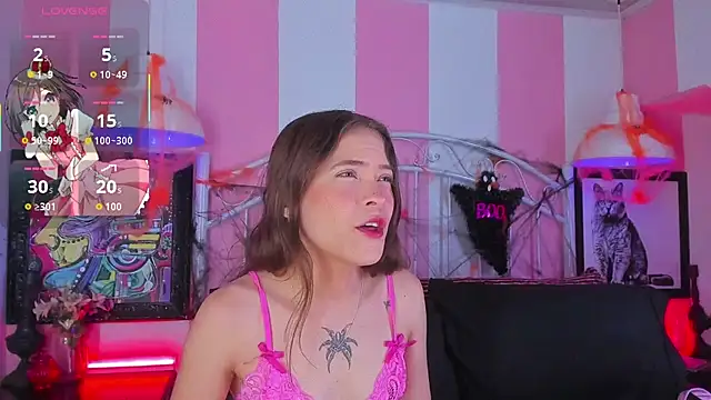 Snapshot of Liah_Grey8 chatting on November 2025 09:16:02 PM Liah Grey8 online show from November 2025 09:16:02 PM