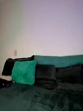 soofy   online show from January 2025 02:30:01 AM