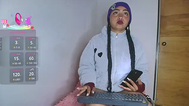 Snapshot of Dailyn_Adams chatting on December 2025 07:38:01 AM Dailyn Adams online show from December 2025 07:38:01 AM