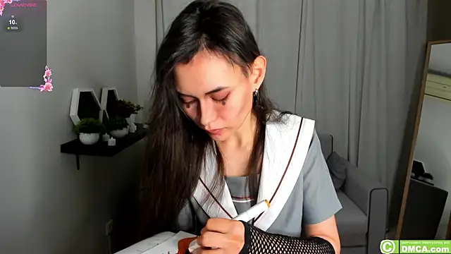 Emily Strikeee online show from December 2024 12:56:02 PM