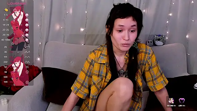 Emily Strikeee online show from March 2025 12:34:01 PM