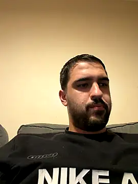 Snapshot of HornyDaddy6inch chatting on November 2025 11:37:01 PM HornyDaddy6inch online show from November 2025 11:37:01 PM