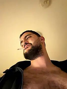 Snapshot of HornyDaddy6inch chatting on January 2026 08:46:02 PM HornyDaddy6inch online show from January 2026 08:46:02 PM