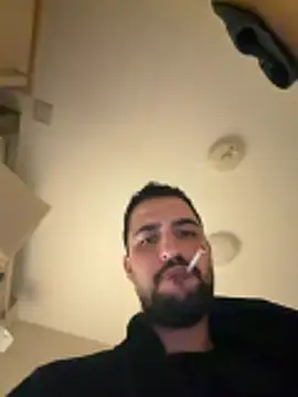 Snapshot of HornyDaddy6inch chatting on February 2026 03:07:01 AM HornyDaddy6inch online show from February 2026 03:07:01 AM