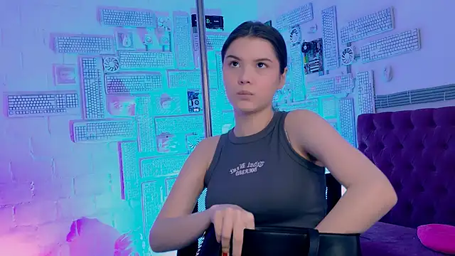 EvaThopson online show from February 2025 08:11:02 AM