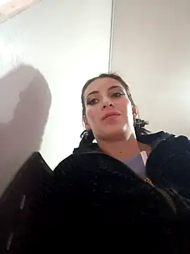 Tefannyy  online show from February 2025 09:27:02 PM