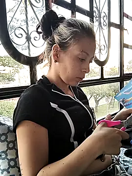 Tefannyy  online show from October 2025 10:21:01 PM