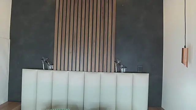 Snapshot of ChanelAdamss_ chatting on November 2025 12:32:01 AM ChanelAdamss online show from November 2025 12:32:01 AM