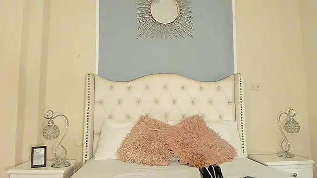 Snapshot of Ambar_Collingg chatting on March 2025 01:28:01 PM Ambar Collingg online show from March 2025 01:28:01 PM