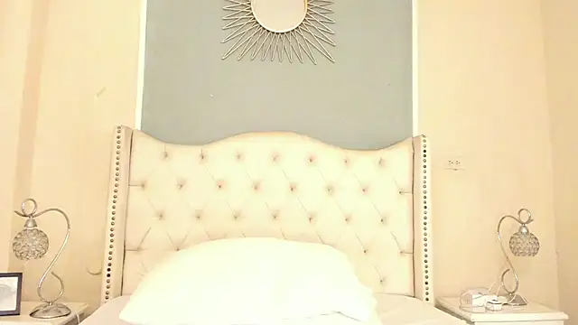 Snapshot of Ambar_Collingg chatting on March 2025 04:57:02 PM Ambar Collingg online show from March 2025 04:57:02 PM