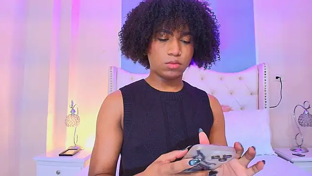 Snapshot of Ambar_Collingg chatting on November 2025 01:22:02 PM Ambar Collingg online show from November 2025 01:22:02 PM