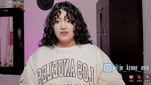 Snapshot of Ju_Kyung chatting on December 2024 04:34:01 AM Ju Kyung online show from December 2024 04:34:01 AM