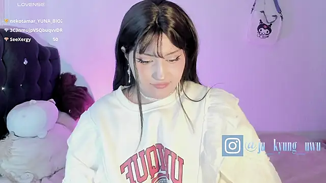 Snapshot of Ju_Kyung chatting on February 2025 11:04:01 AM Ju Kyung online show from February 2025 11:04:01 AM