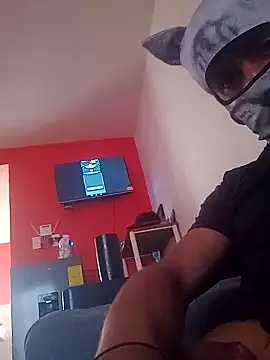 Snapshot of raiu1257 chatting on December 2024 10:37:02 PM raiu1257 online show from December 2024 10:37:02 PM