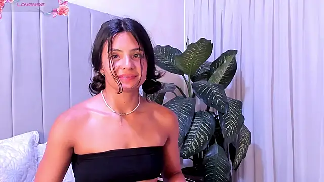 Snapshot of Mindy_sweety chatting on March 2025 07:28:01 PM Mindy sweety online show from March 2025 07:28:01 PM